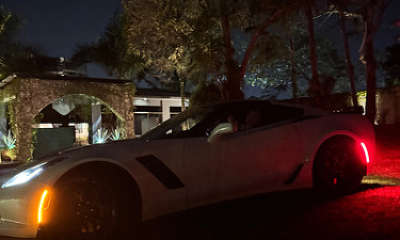 Chevrolet Corvette 6...