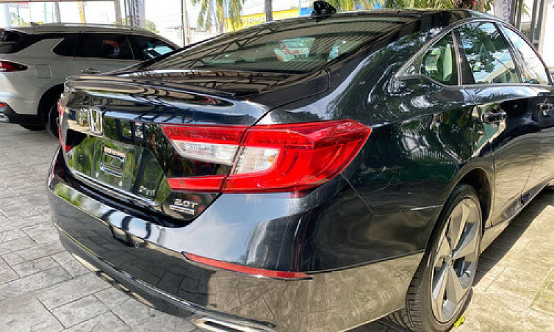 Honda Accord 2019...