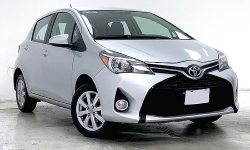 Toyota Yaris 2015...