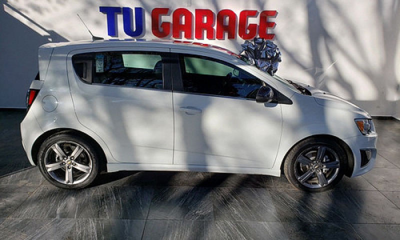 Chevrolet Sonic 1.4 ...