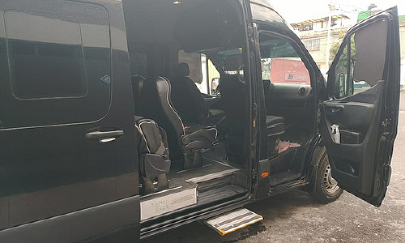 Mercedes-Benz Sprint...