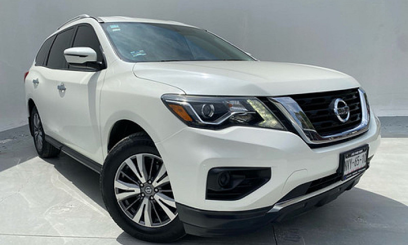 Nissan Pathfinder 20...