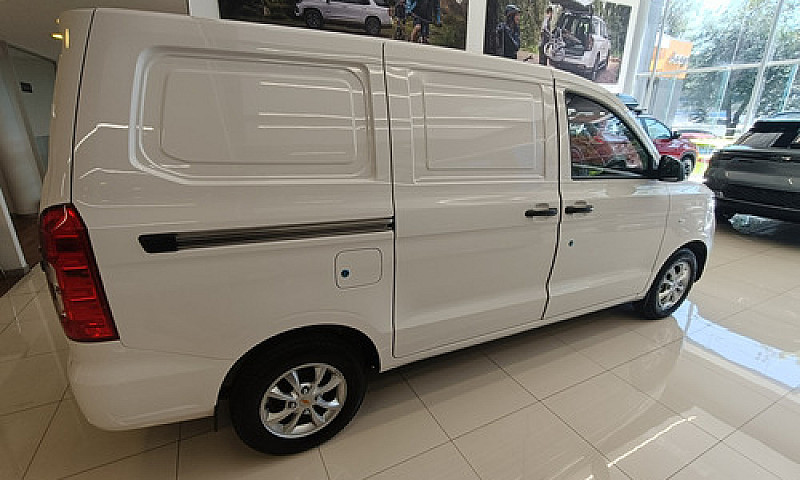 Chevrolet Tornado Va...