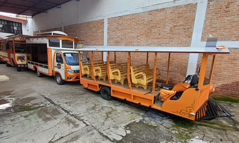 Tranvia Turistico De...