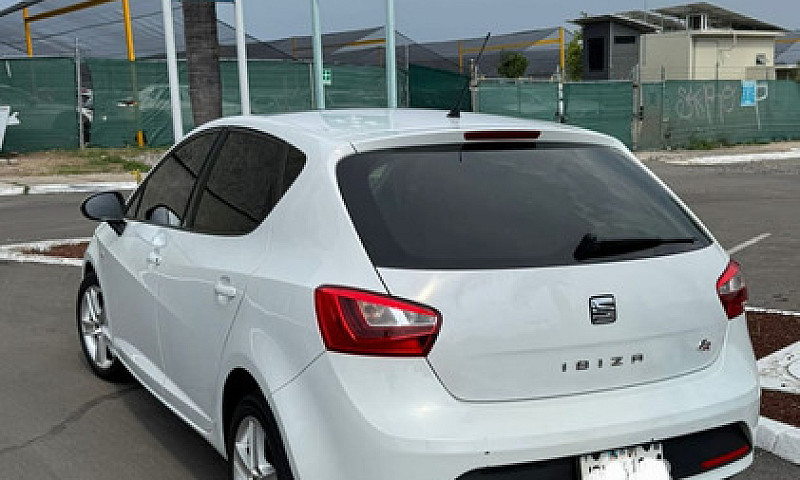 Seat Ibiza 1.2 Turbo...