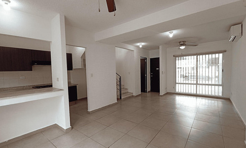 Casa En Venta En Dre...