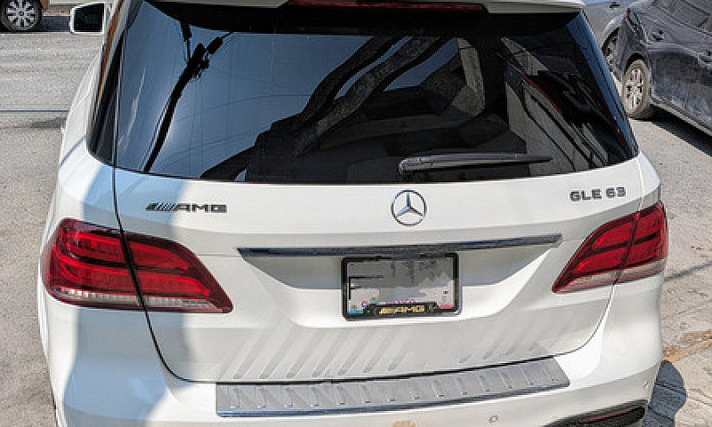 Mercedes-Benz Clase ...