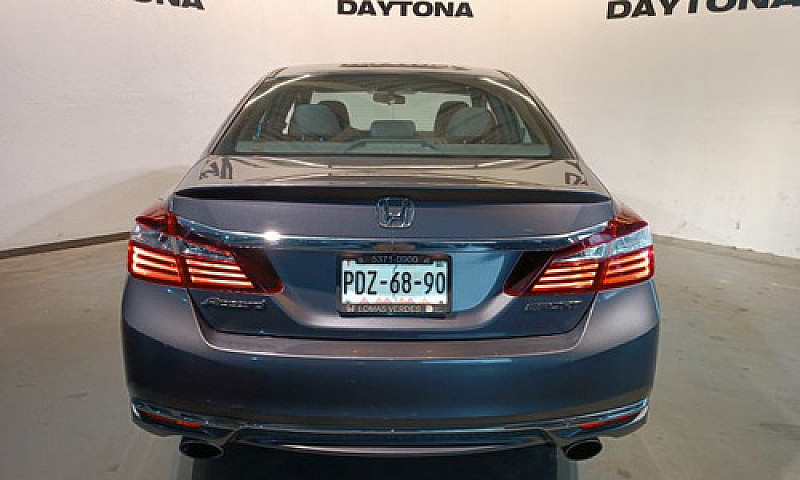 Honda Accord 2017...