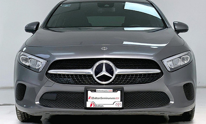Mercedes Benz Clase ...