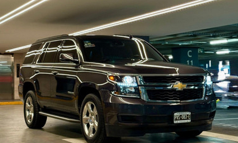 Chevrolet Tahoe 5.4 ...