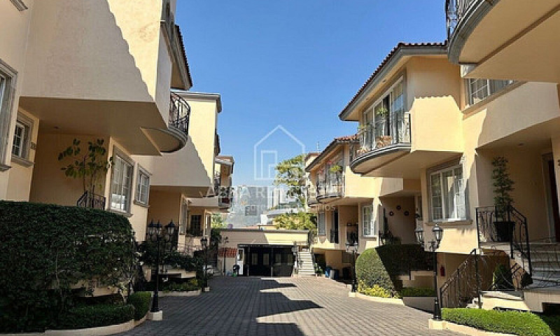 Casa En Venta, Valle...