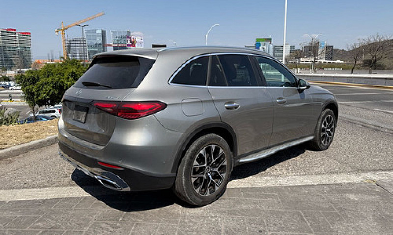 Mercedes-Benz Clase ...