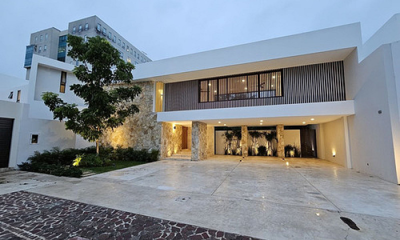 Residencia De Lujo E...