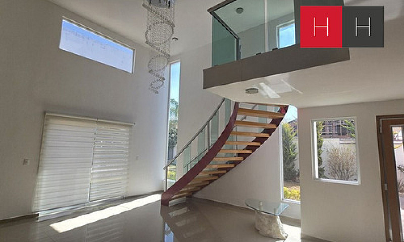 Casa En Venta En Har...