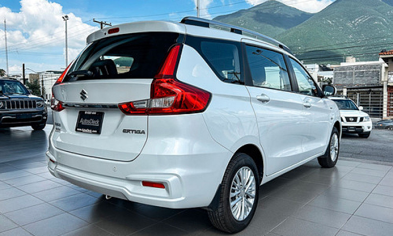 Suzuki Ertiga 2022...