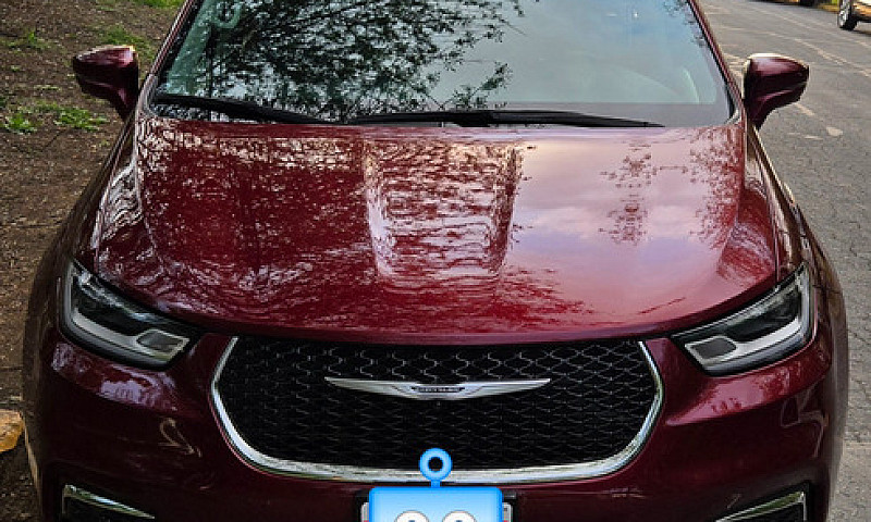 Chrysler Pacifica 3....