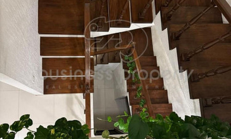 Hermosa Casa Remodel...