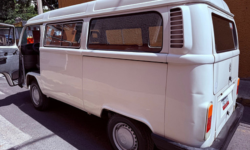 Volkswagen Combi 1.6...