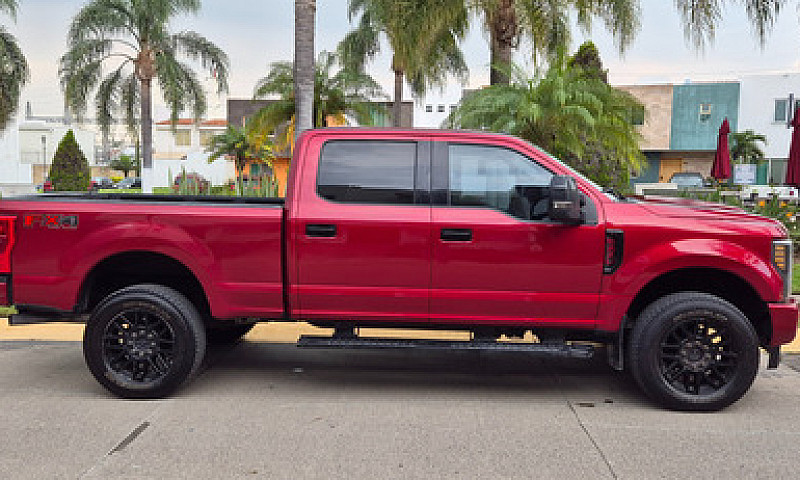 Ford F-250 6.7L Supe...