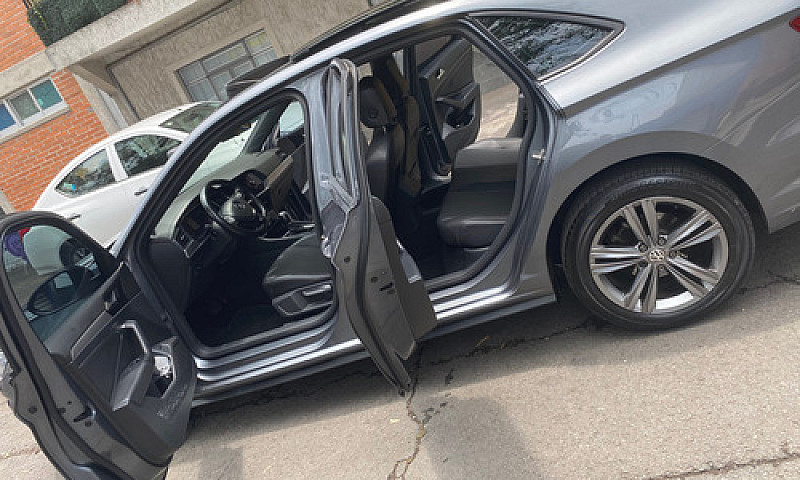 Volkswagen Jetta 1.4...