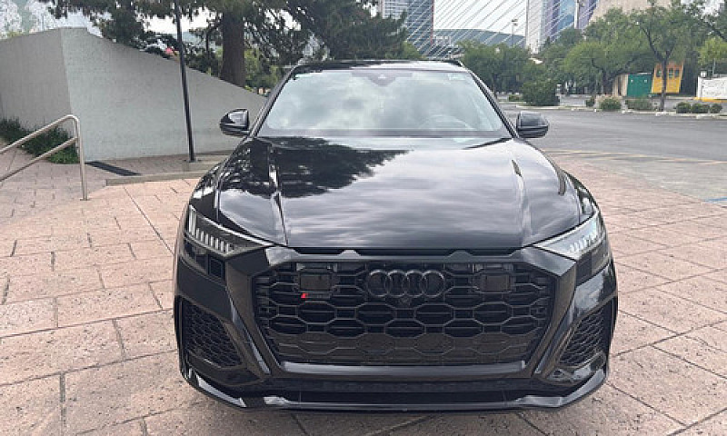 Audi Q8 Rs 2021...