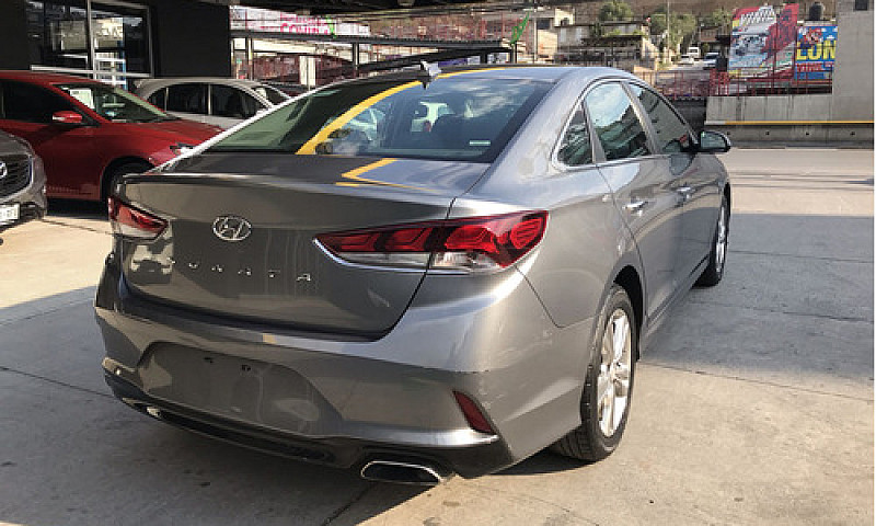 Hyundai Sonata 2018...