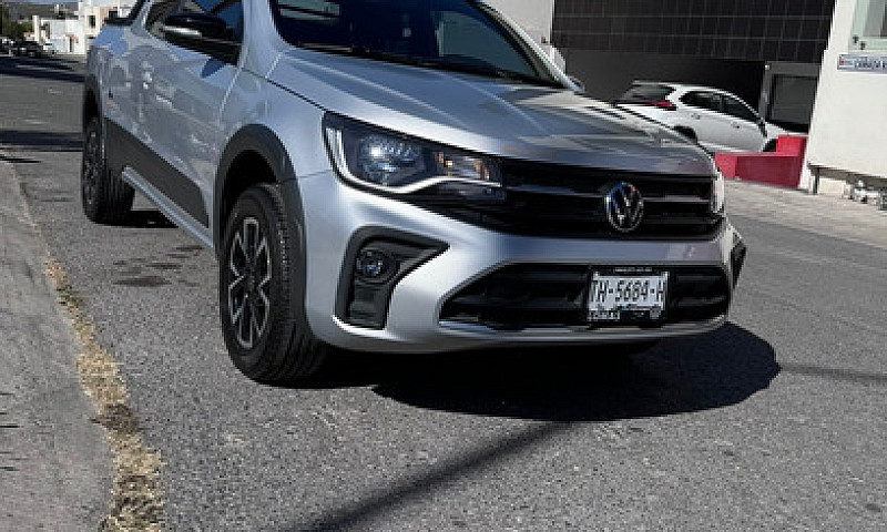 Volkswagen Saveiro 1...