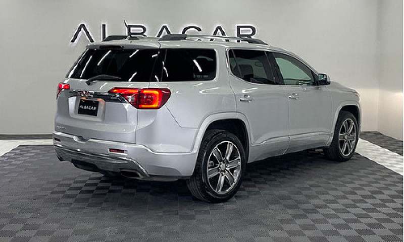 Gmc Acadia 2017...