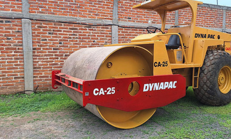 Vibrocompactador Ca-...