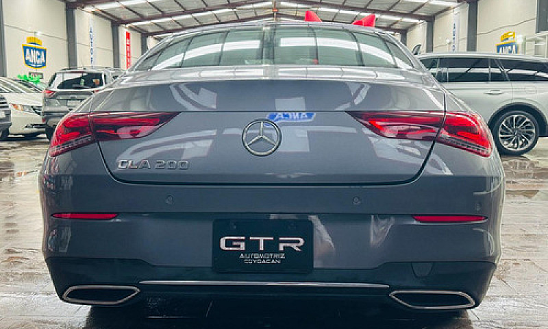 Mercedes-Benz Clase ...