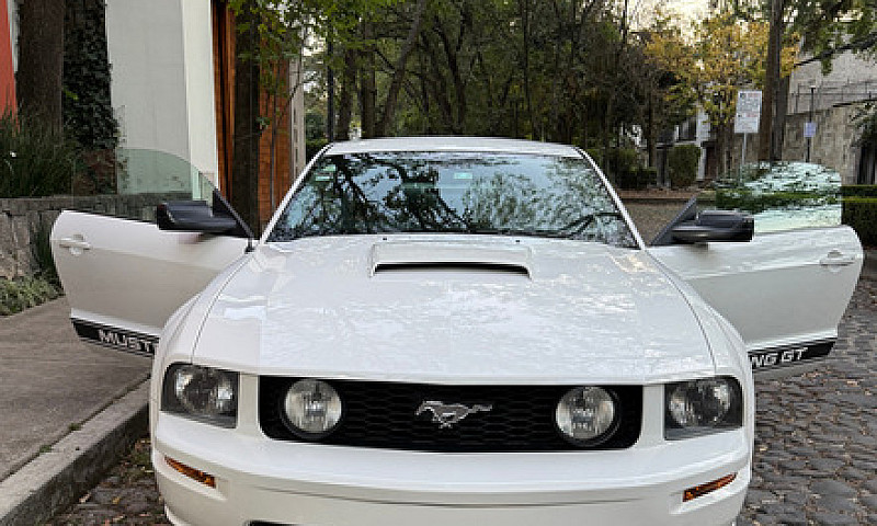 Ford Mustang 4.6 Gt ...