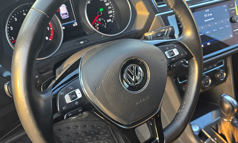 Volkswagen Tiguan 1....