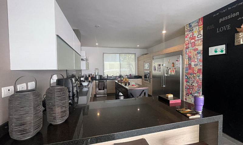 Hermosa Casa En Vent...