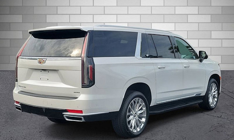 Cadillac Escalade 6....