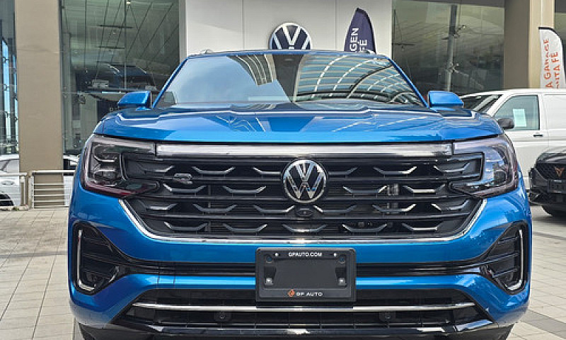 Volkswagen Cross Spo...