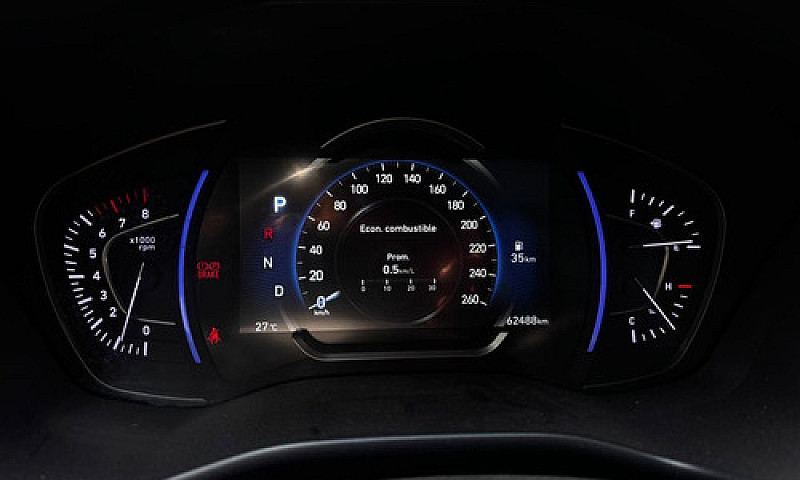 Hyundai Santa Fe 2.0...