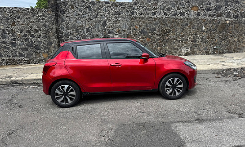 Suzuki Swift 1.0 Boo...