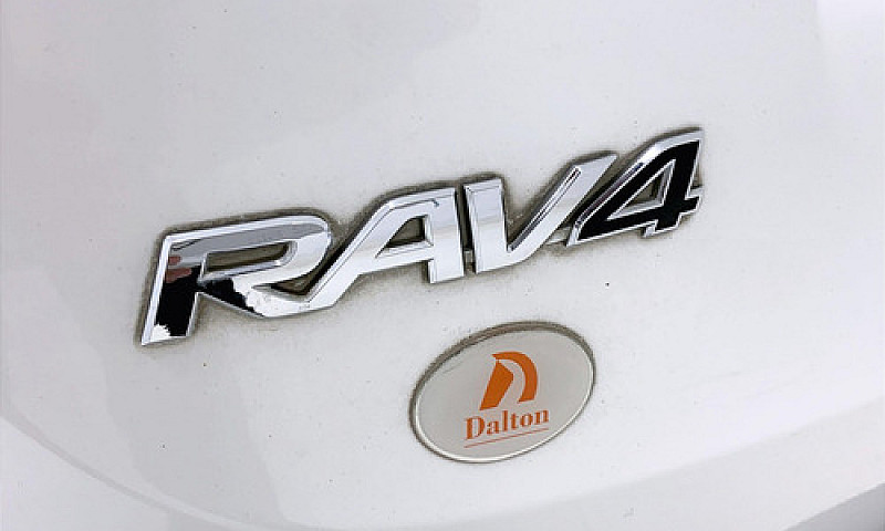 Toyota Rav4 2014...