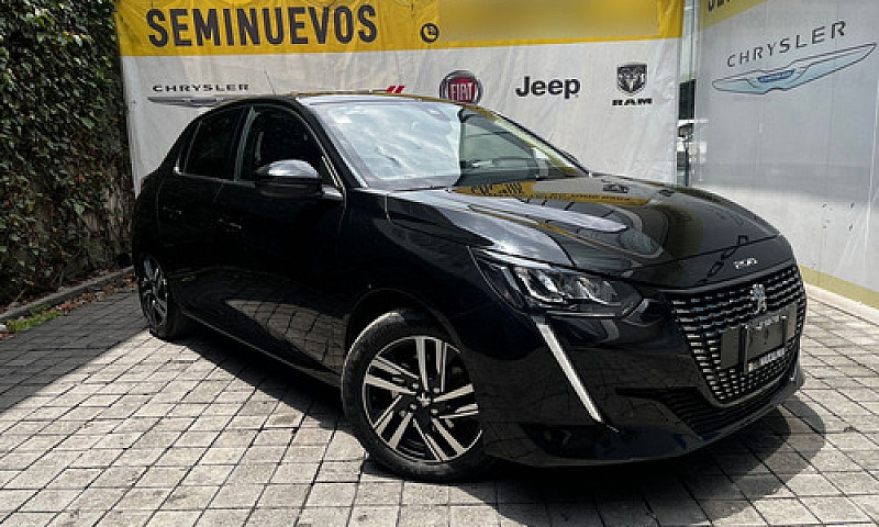 Peugeot 208 2022...