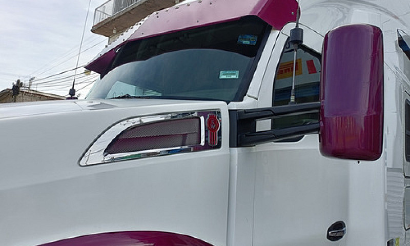 Kenworth T680...