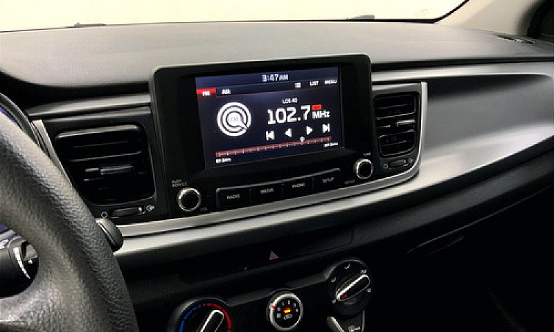 Kia Rio 2020...