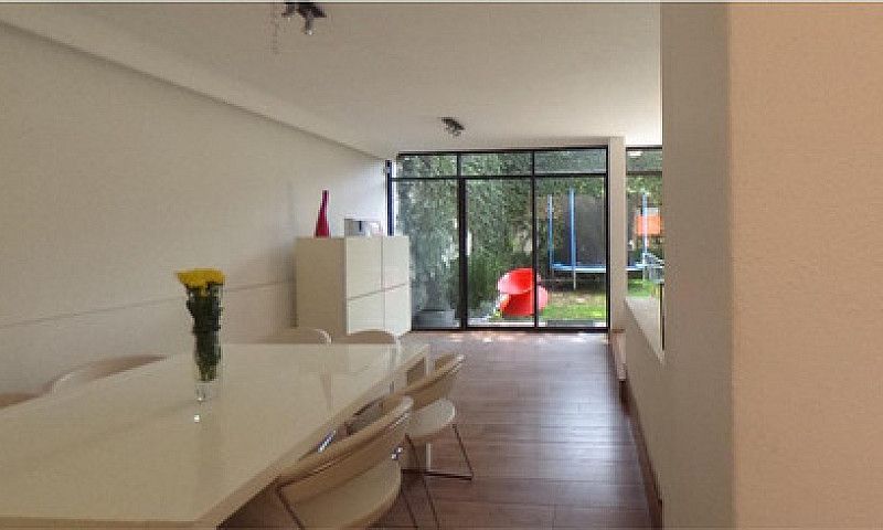 Casa En Venta, Calza...