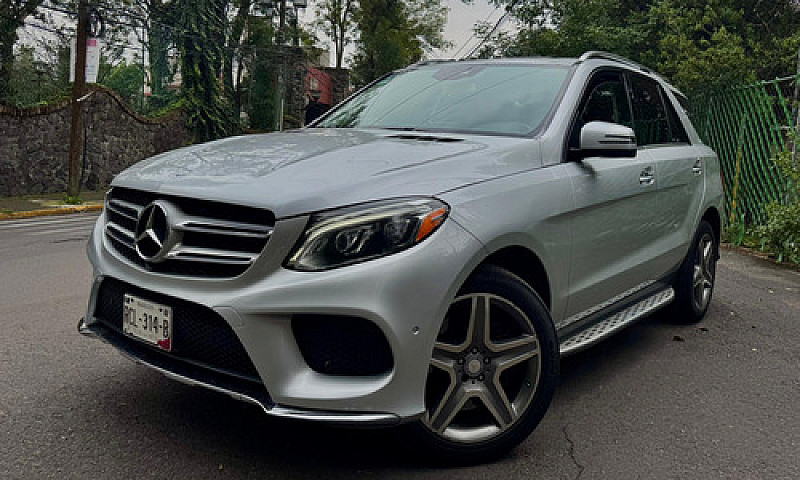 Mercedes-Benz Clase ...