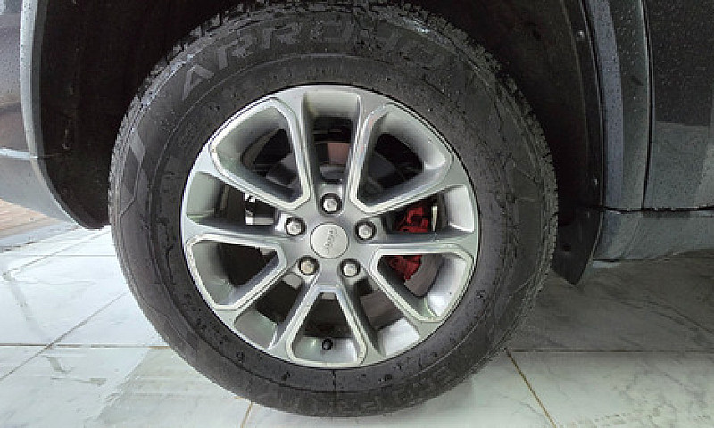 Jeep Grand Cherokee ...