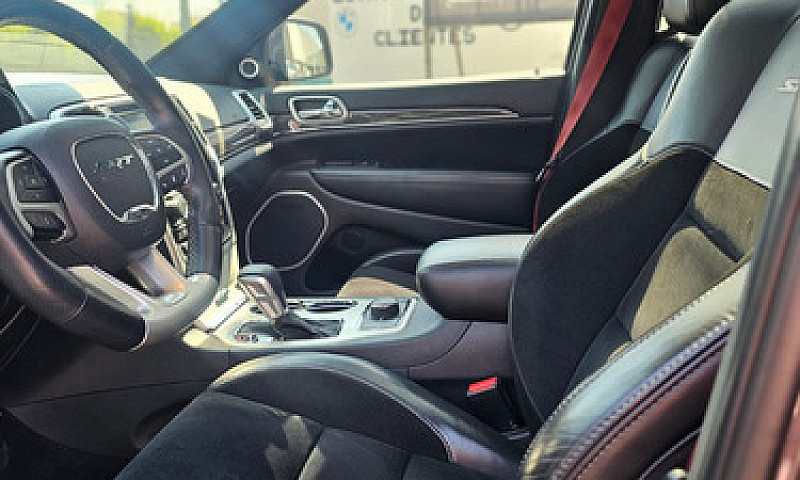 Jeep Grand Cherokee ...