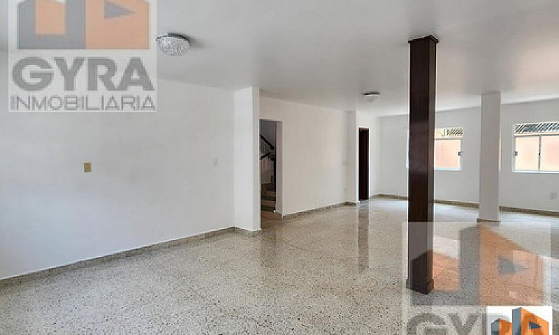 Casa En Venta En Tor...