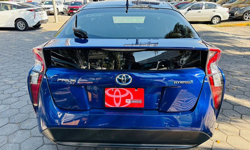 Toyota Prius 2018...