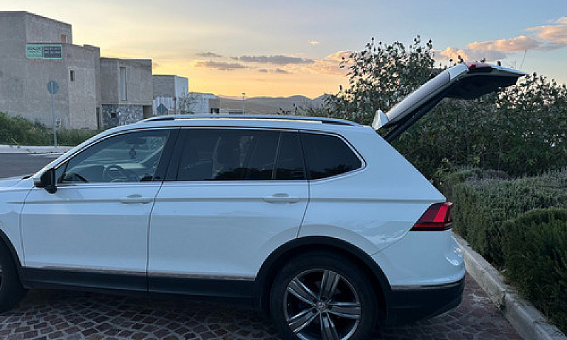 Volkswagen Tiguan 2....