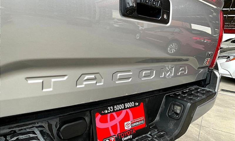 Toyota  Tacoma  2017...