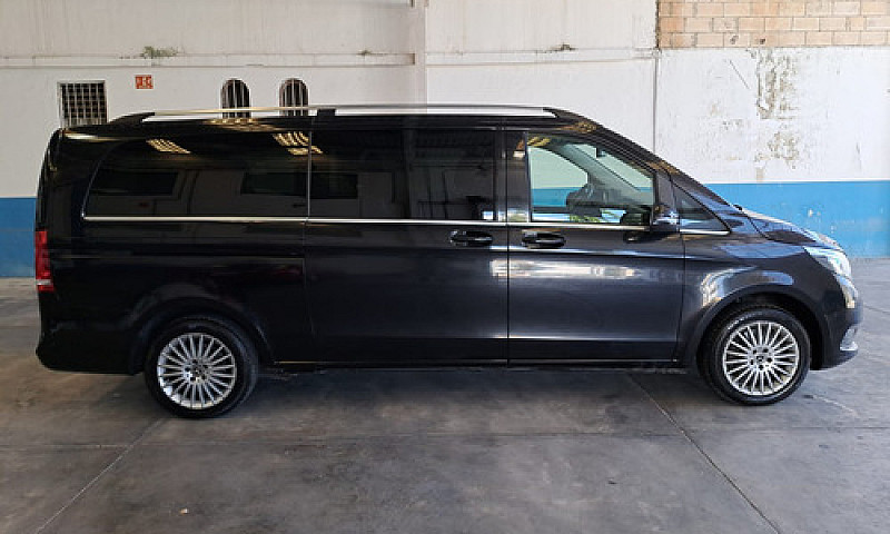 Mercedes Benz V250 P...